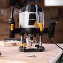 Batavia 1200W plunge router