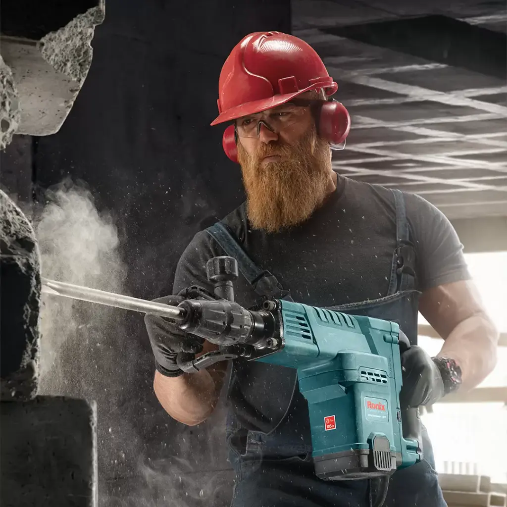 Demolition hammer 1800 W