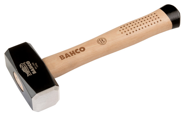Club hammer with convex striking faces 1500g